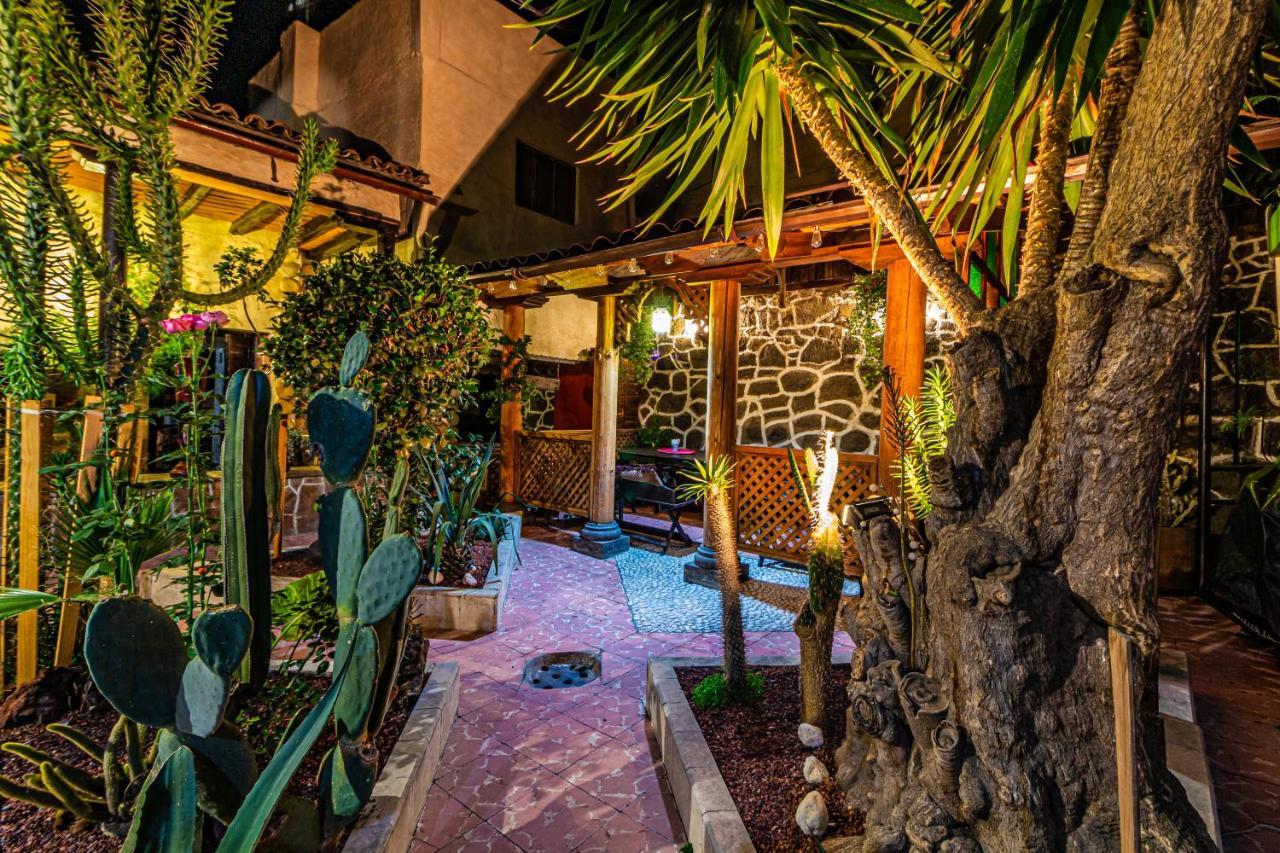 Hotel Del Carmen Tlalpujahua ภายนอก รูปภาพ